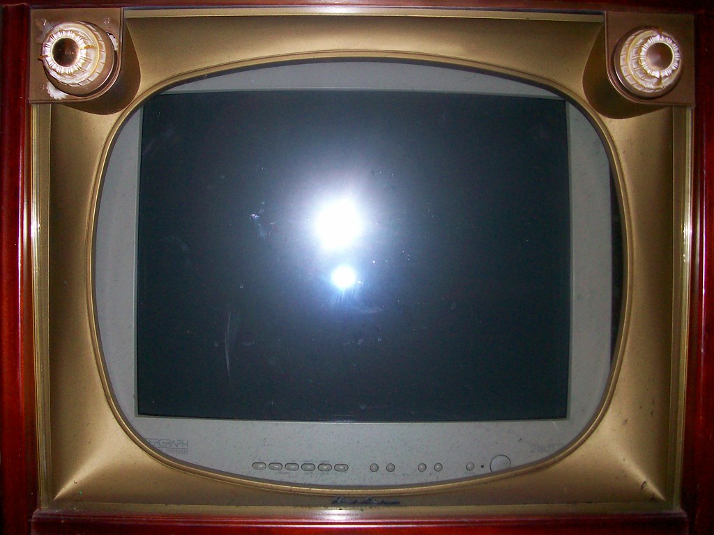 20090106_OldTVScreen_01